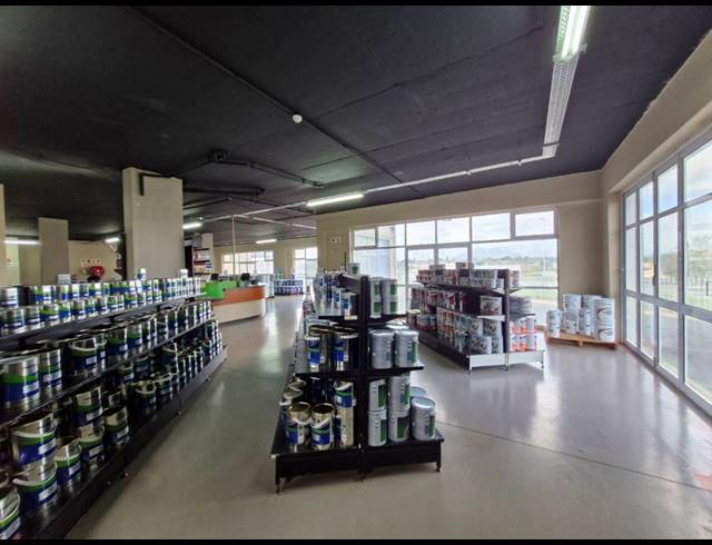 660M² RETAIL TO LET IN CAPE GATE